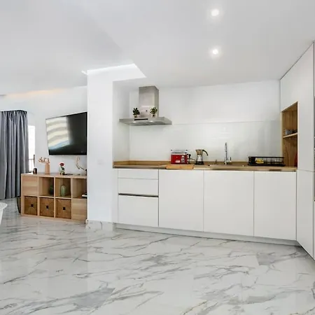 Apartment Modern 1 Bedroom In Puerto Banus - Rdr399 *