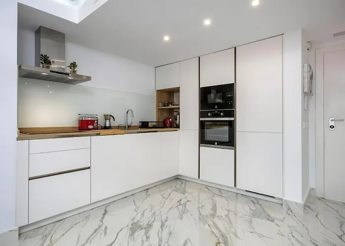 Modern 1 Bedroom In Puerto Banus - Rdr399 * Marbella